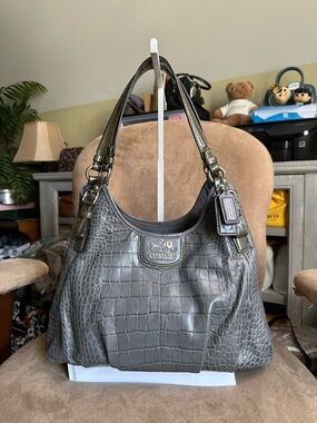 Coach Croc-Embossed Leather Shoulder Bag Gray&Silver H1126-18761 Good Condition